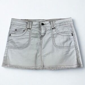 Jordache Denim Super Mini Skirt Womens Size 5/6 White Embroidered Raw Hem Y2K